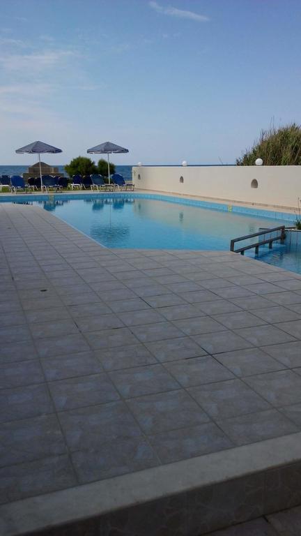 Viaros Apartments Йеранион Экстерьер фото